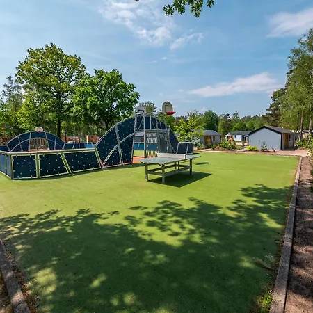 Holiday home In A Park, Adjacent To The Hoge Veluwe National Park Arnhem